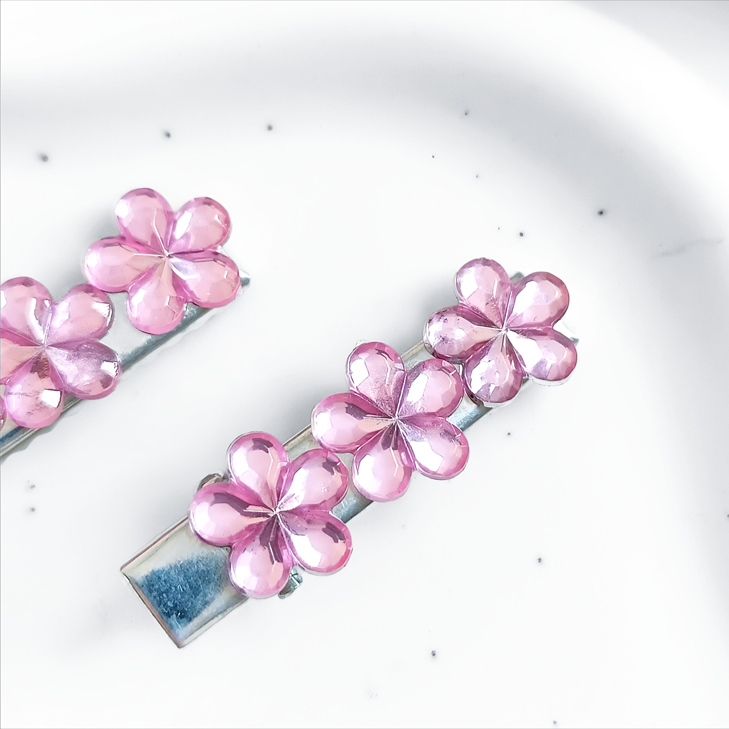 Zestaw spinek do włosów - jasnoróżowe kwiatki - obrazek 2