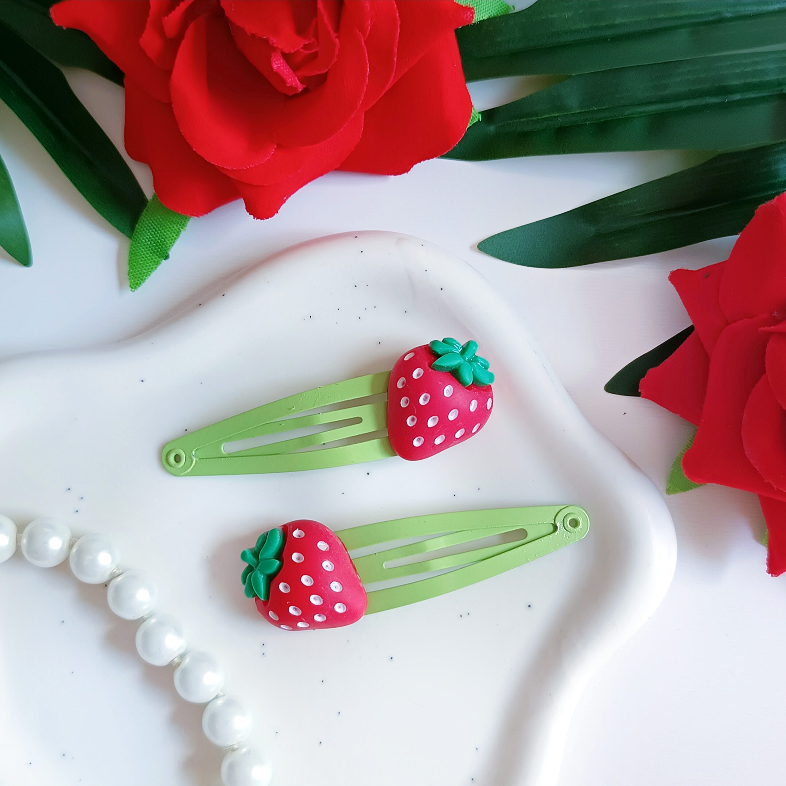 Spinki do włosów dla dzieci - truskawki