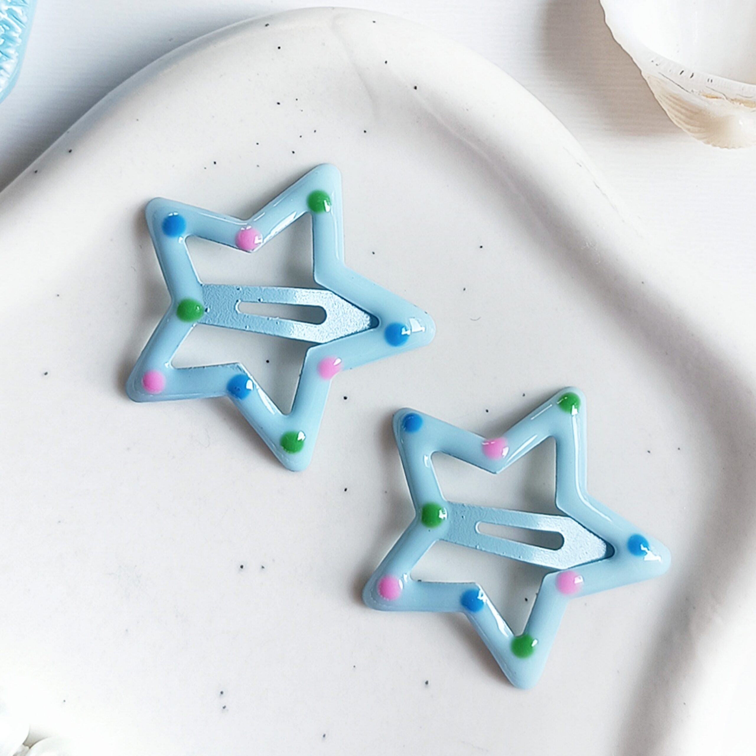 Spinki dla dzieci - gwiazdki w kropki - jasnoniebieskie - obrazek 2