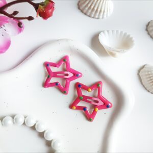 Spinki dla dzieci - gwiazdki w kropki - różowe fluo