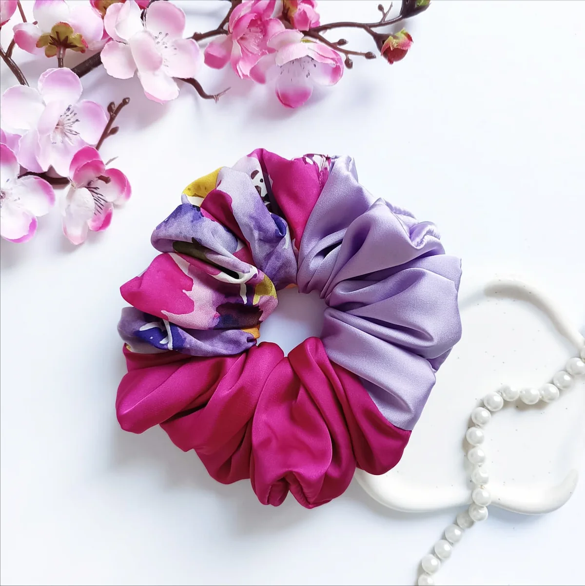 Trzykolorowa scrunchie XL - Floral.