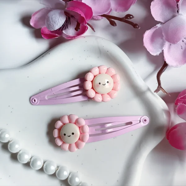 Spinki dla dzieci jasnoróżowe kwiatuszki.